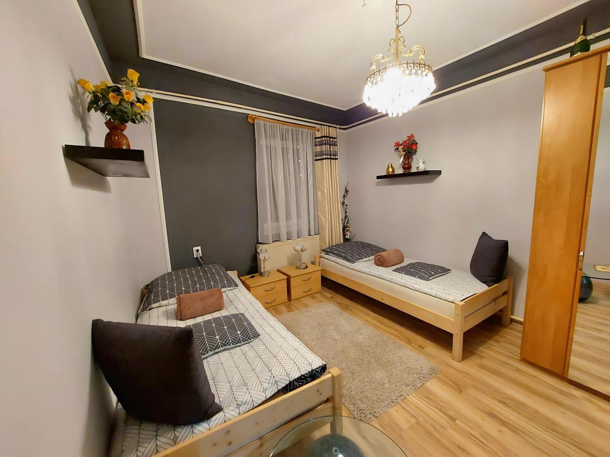 Kata Vendeghaz Apartment Satoraljaujhely Luaran gambar