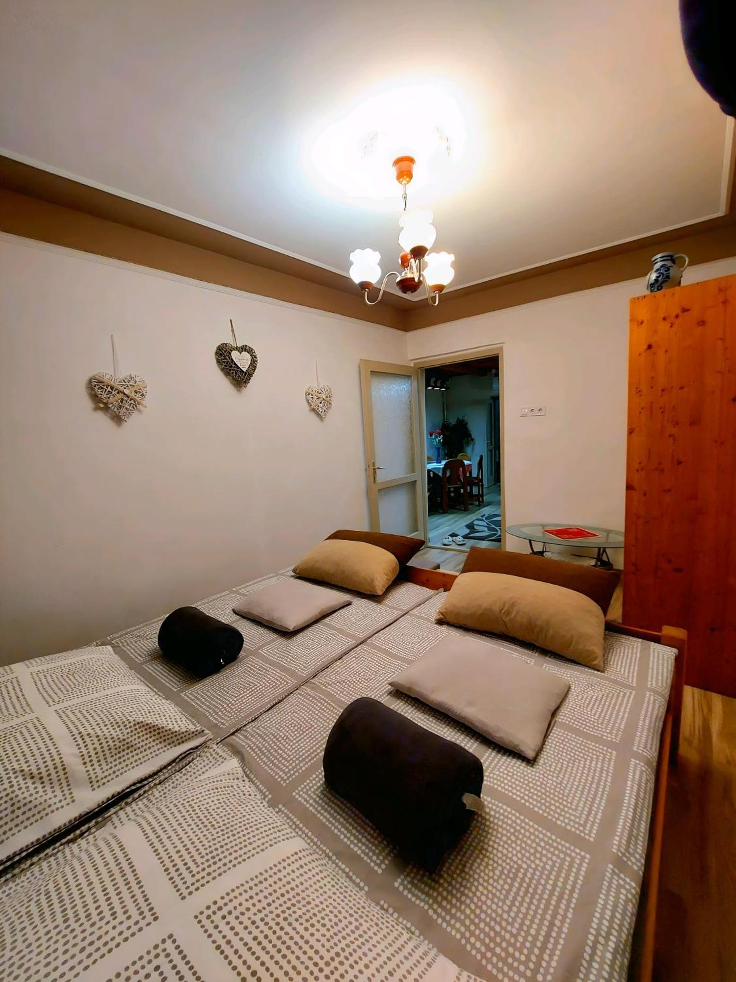 Kata Vendeghaz Apartment Satoraljaujhely Luaran gambar
