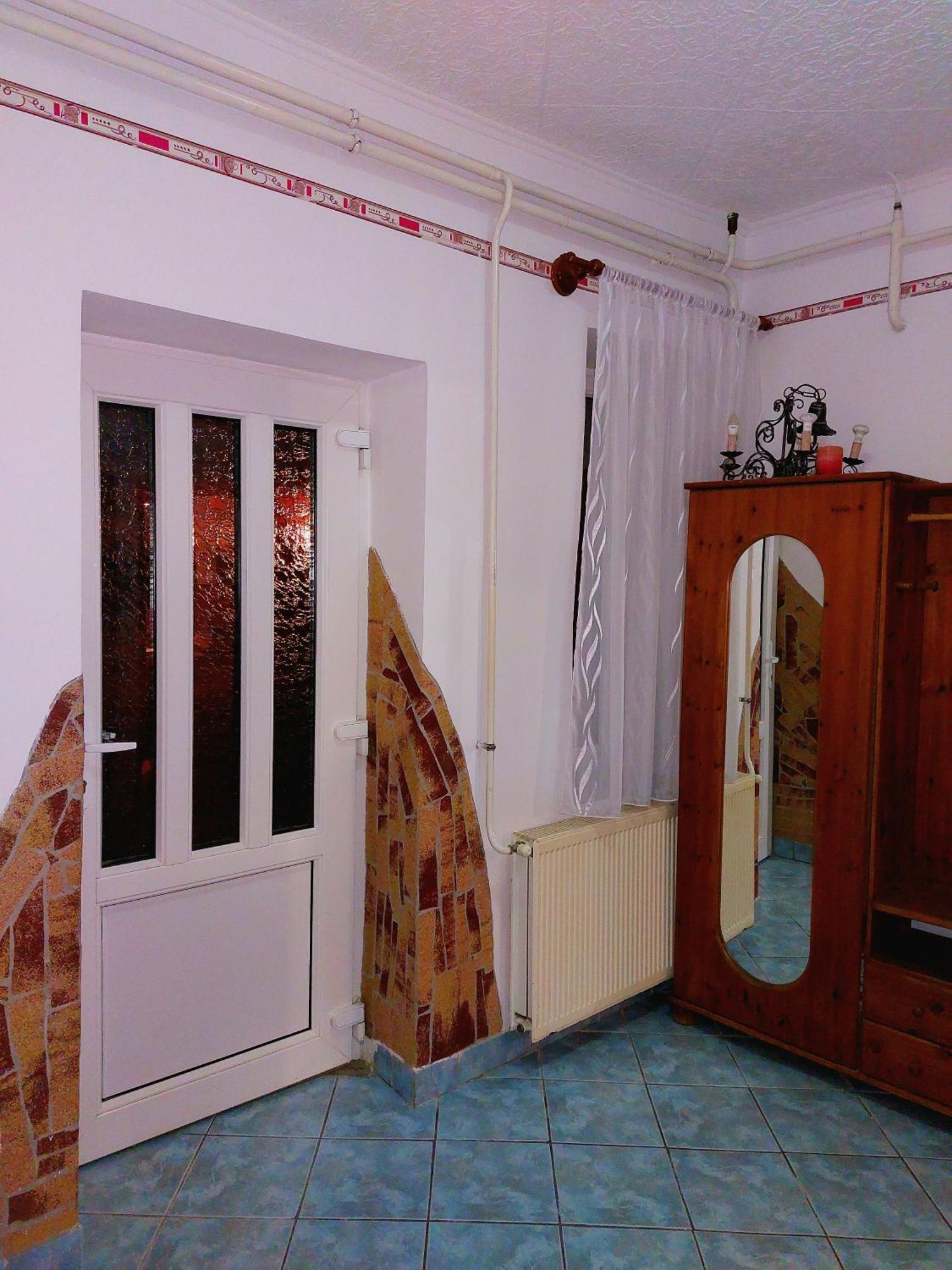 Kata Vendeghaz Apartment Satoraljaujhely Luaran gambar